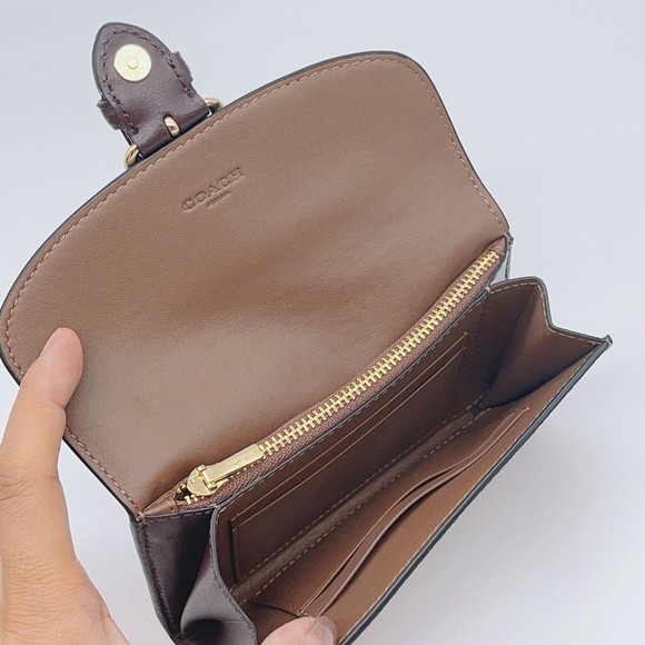 Coach C7374 Kleo Wallet In Signature Canvas Gold Khaki Multi NWT Org $250 - Picture 8 of 10